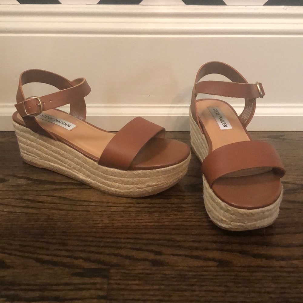 Steve madden brown platform sandal